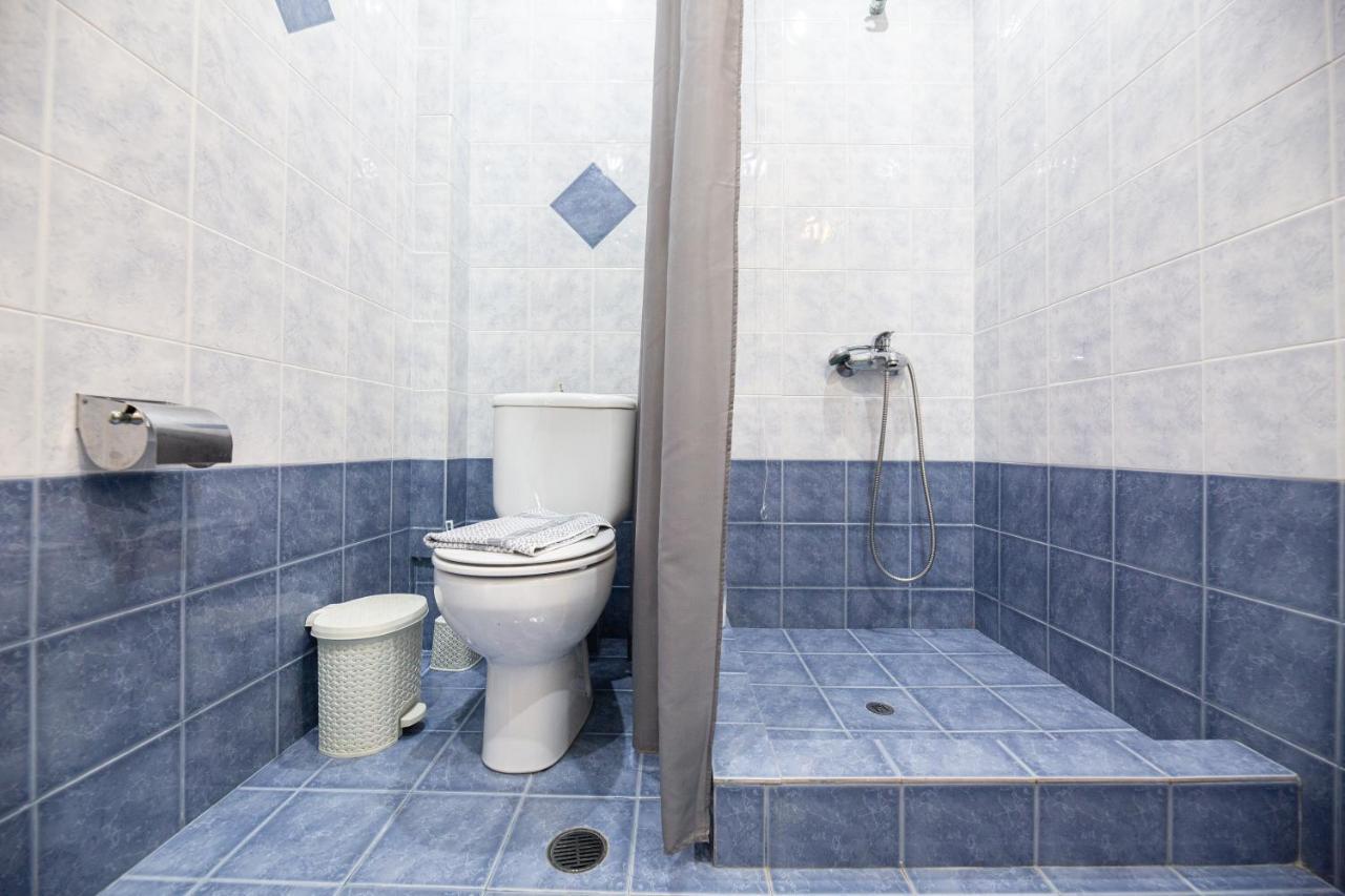 Evita'S Resort Poros Town Ngoại thất bức ảnh