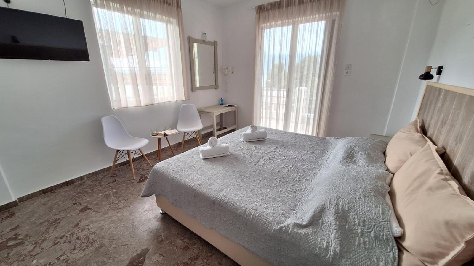 Evita'S Resort Poros Town Ngoại thất bức ảnh